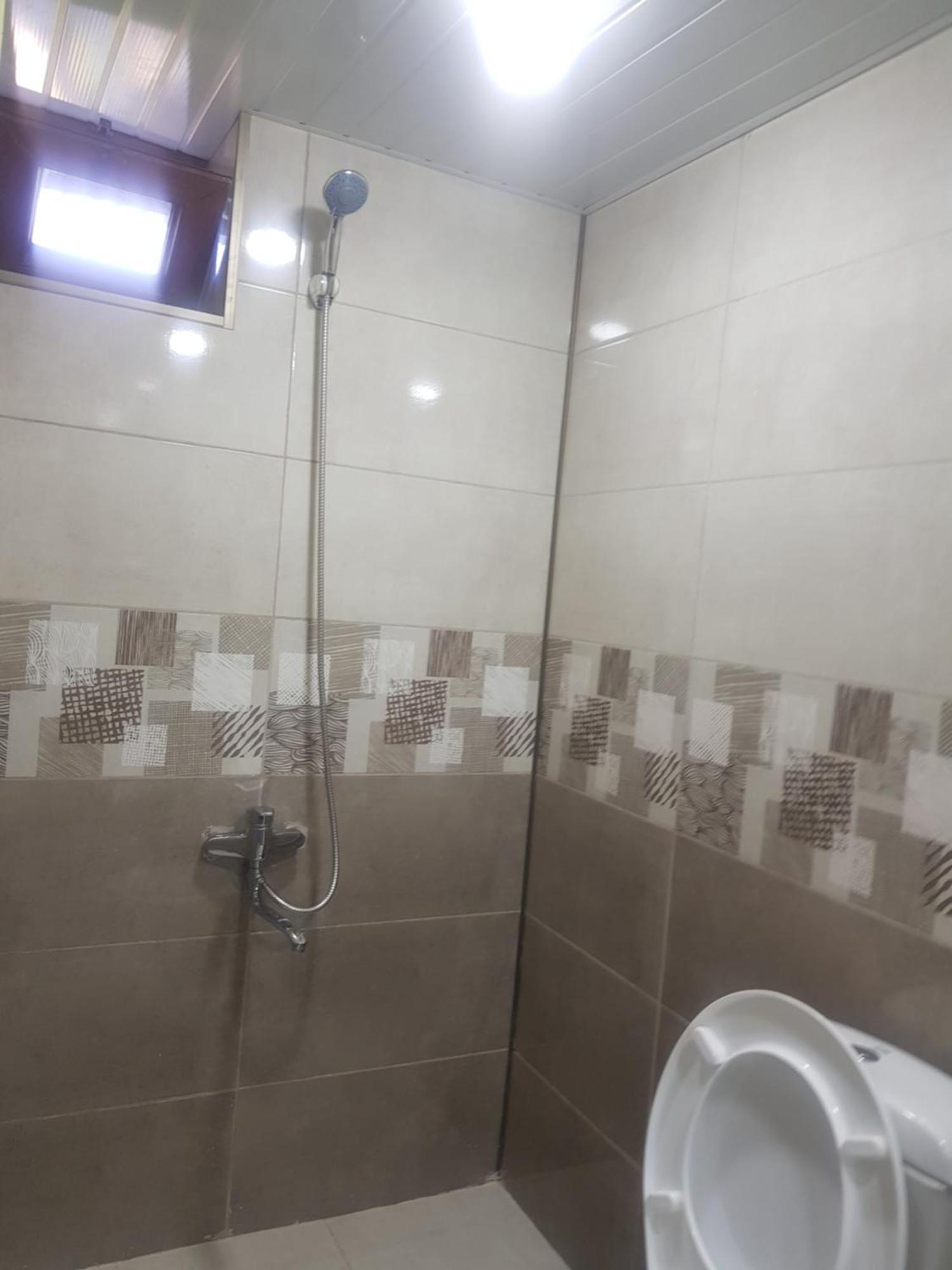 Hotel Shaumiani 쿠타이시 외부 사진